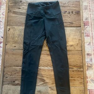 Lululemon size 4 full length leggings